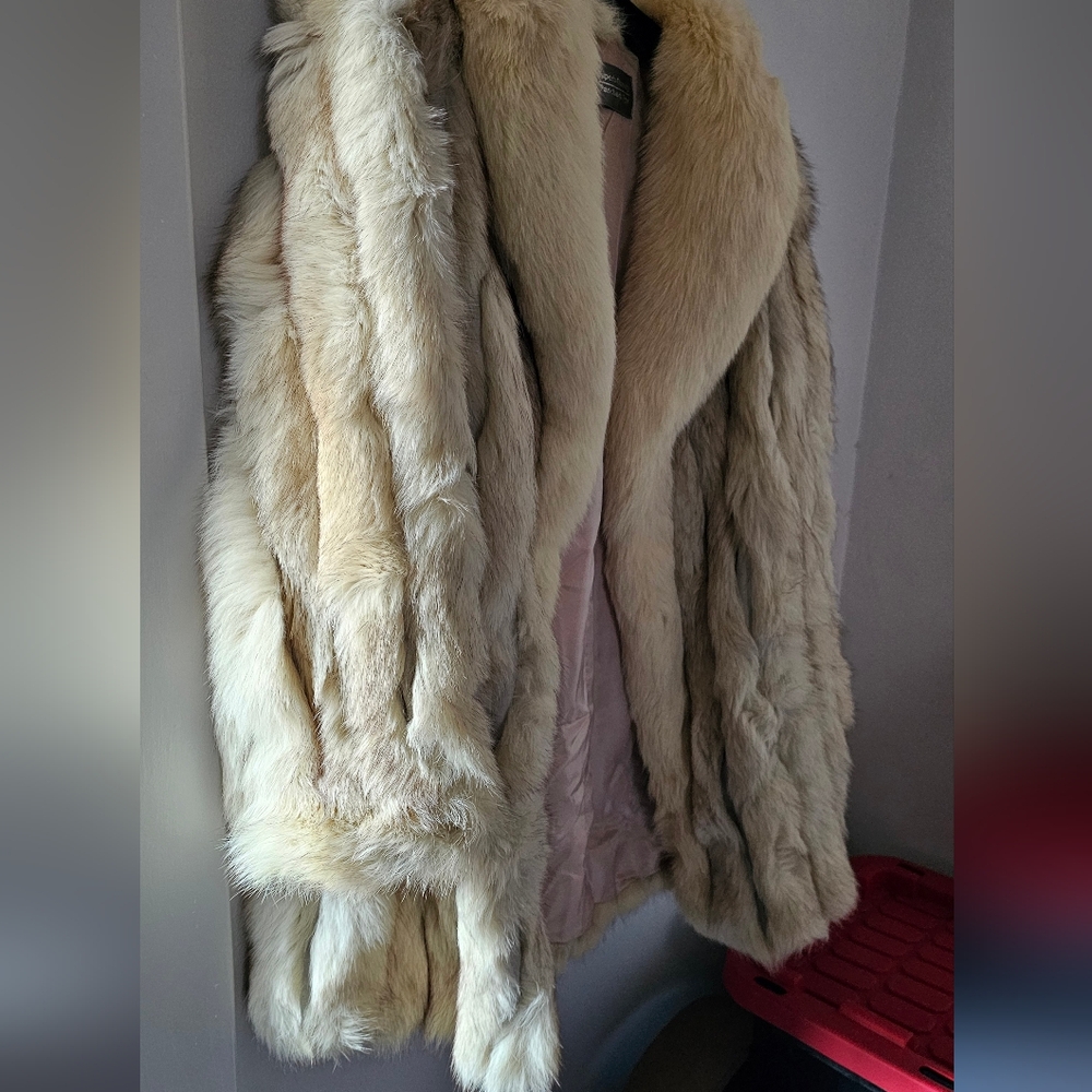 VINTAGE SAGA FOX COAT